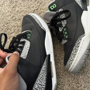 Jordan Men's Black and Grey Trainers
